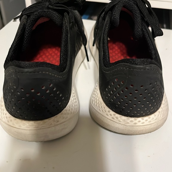 Lite  ride by crocs women’s lace up shoes - Picture 4 of 9